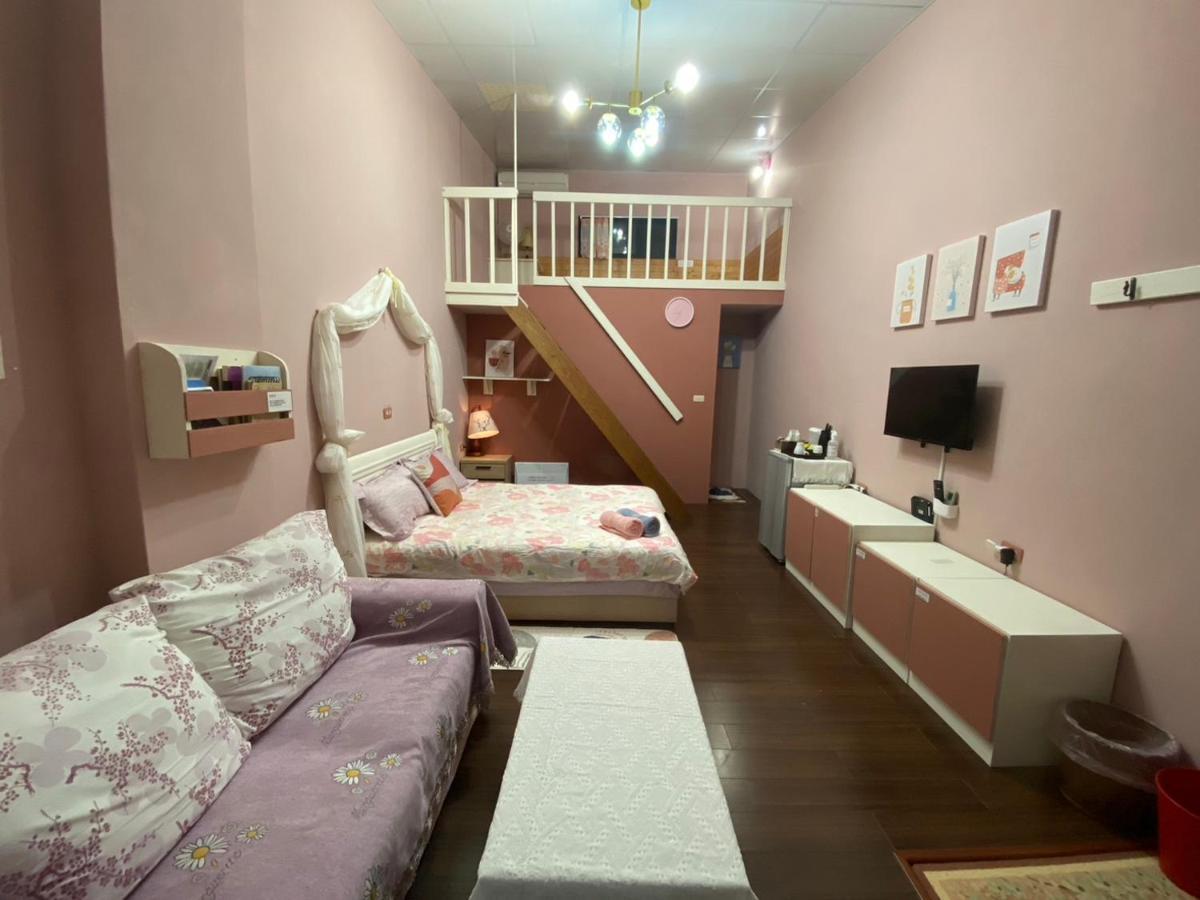 Lowkey B&B 푸리 외부 사진