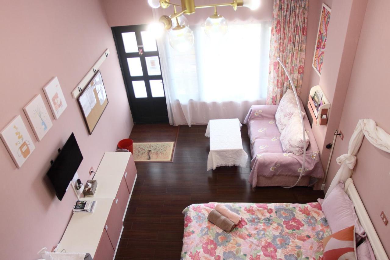 Lowkey B&B 푸리 외부 사진